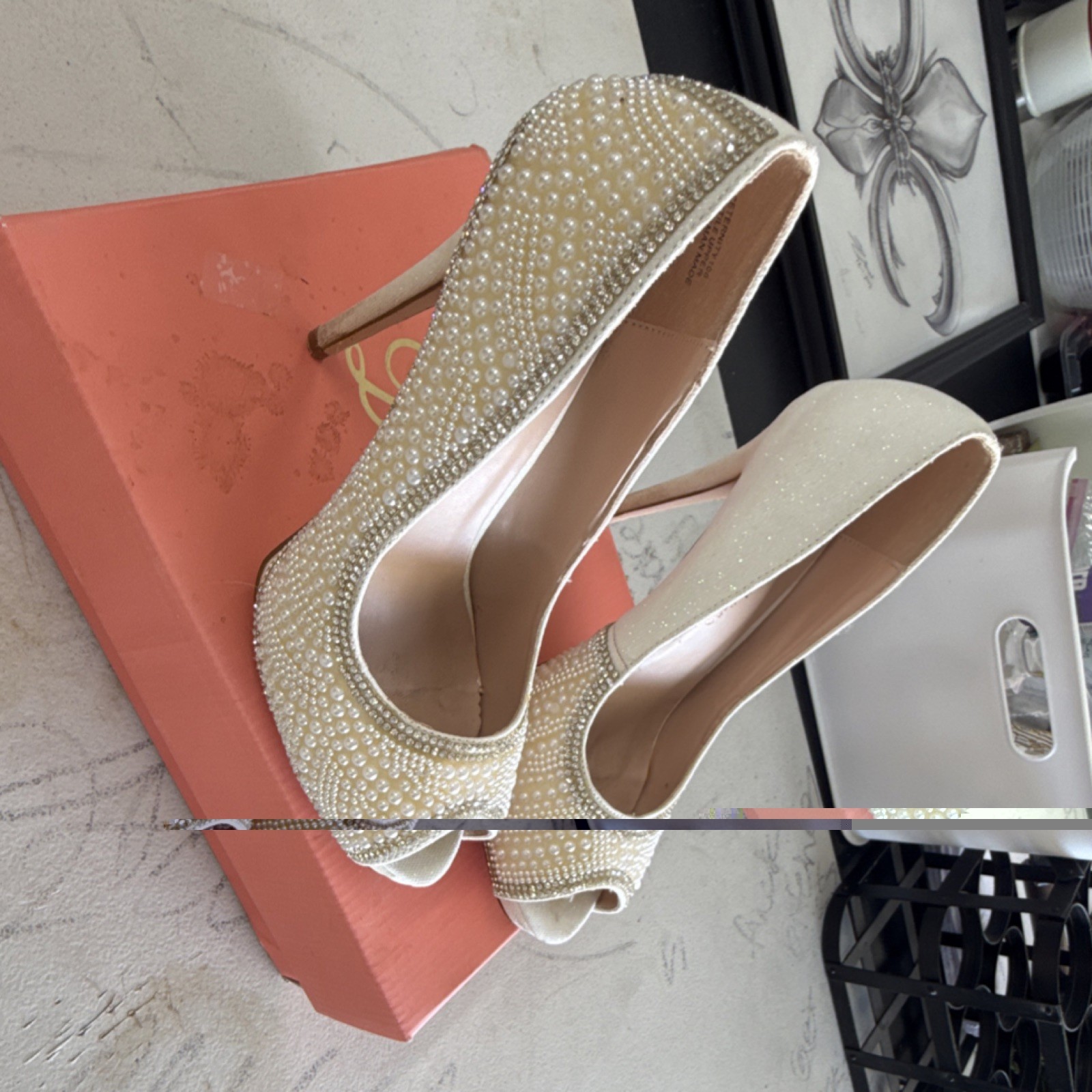 De Blossom Collection Ivory Open Toe Bridal Shoes High Heel 3 in. and Up
