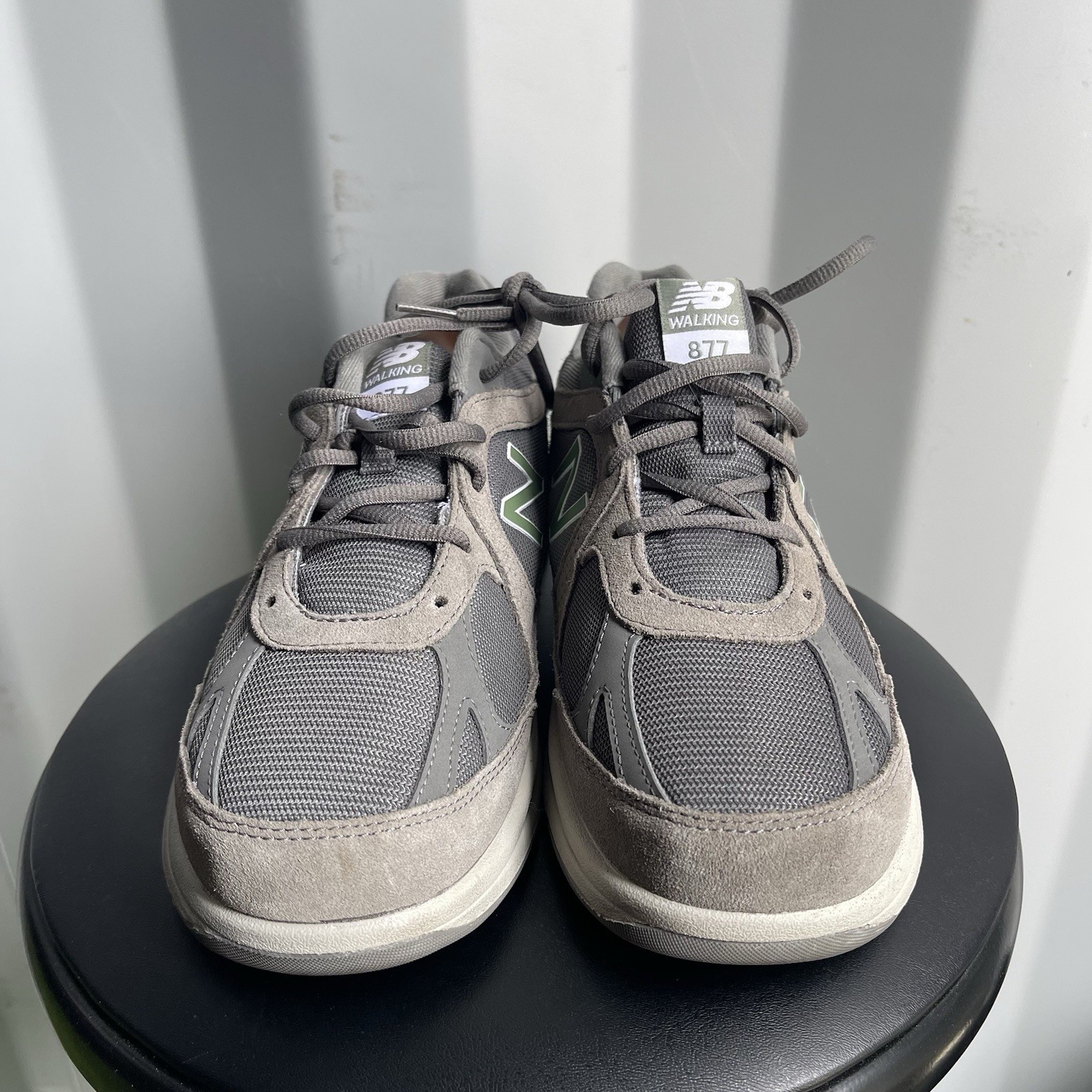 New Balance 877 V1 Shoes Men Size 9 Women 10.5 Gray MW877GT