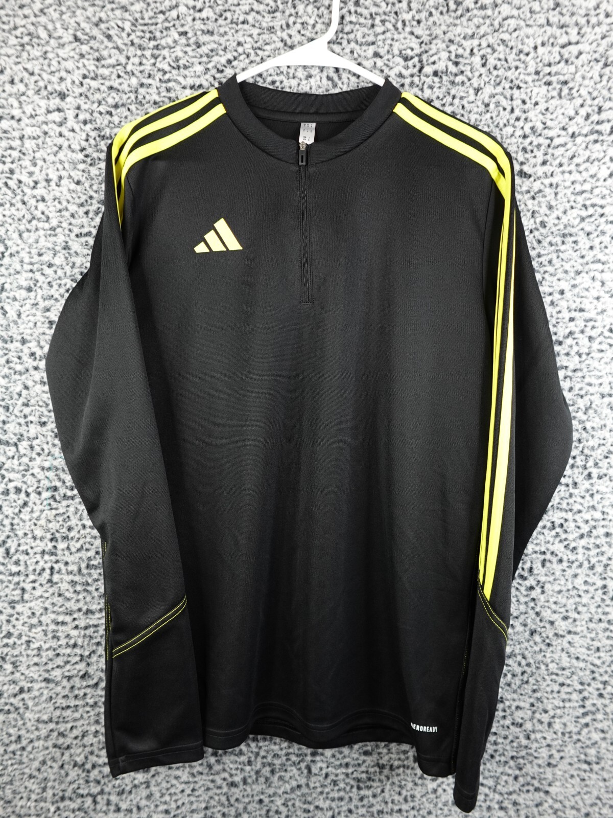 Adidas Men Tiro 23 CLUB Shirts Black Yellow Casual Sweat-Shirt Tee Jersey IC1579