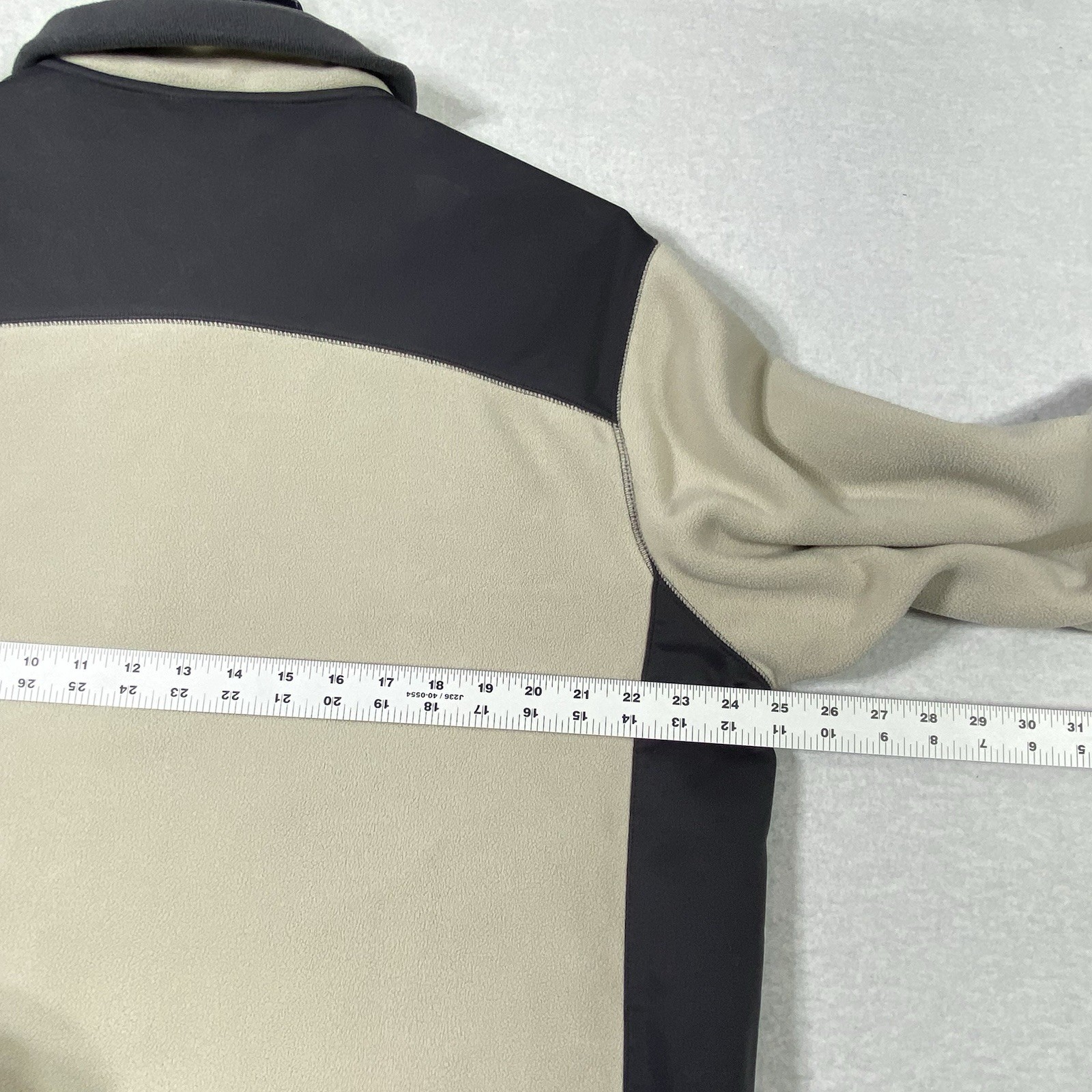 Tek Gear Fleece Jacket Men’s L Cream Gray Full Zip Stand Up Collar Lightweight