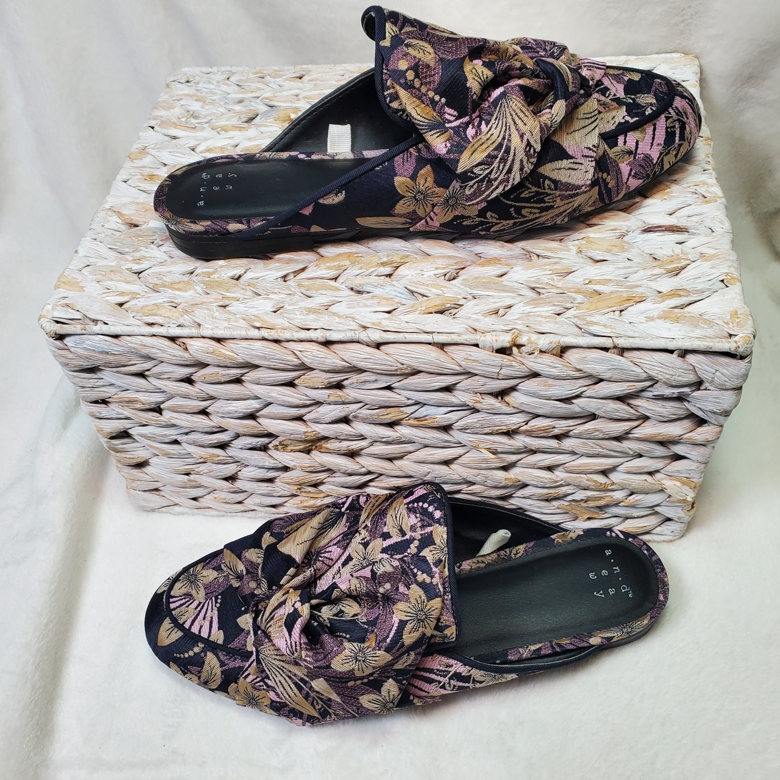 Cottagecore Size 7.5 Holland Jacquard Fabric Knotted Mules Slip-On Victorian