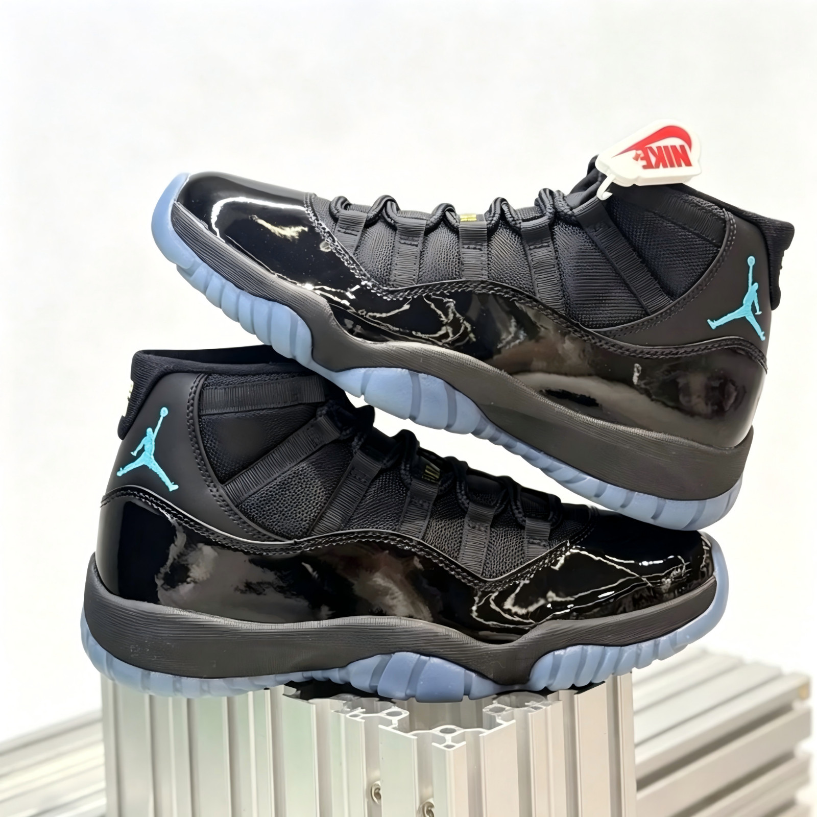 Jordan 11 Retro “GAMMA” Blue High Top Men’s Basketball Shoes CT8012-047