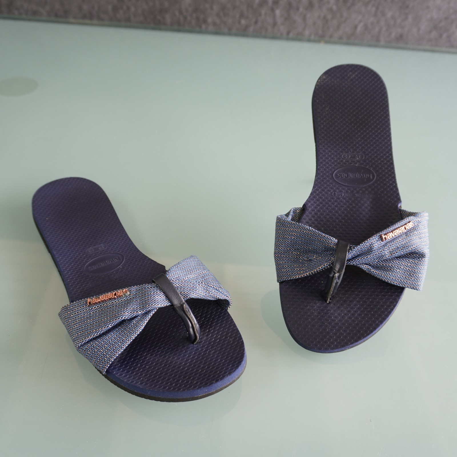 Havaianas You St Tropez Shine Sandals Womens 9 10 Navy Blue Fabric Bow Flip Flop