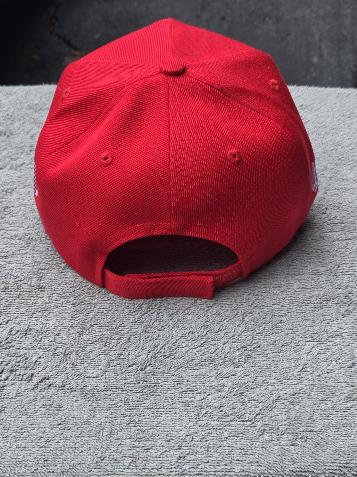 Red Trump 2028 Adjustable Baseball Cap USA Flag Patch 45-47 Embroidery