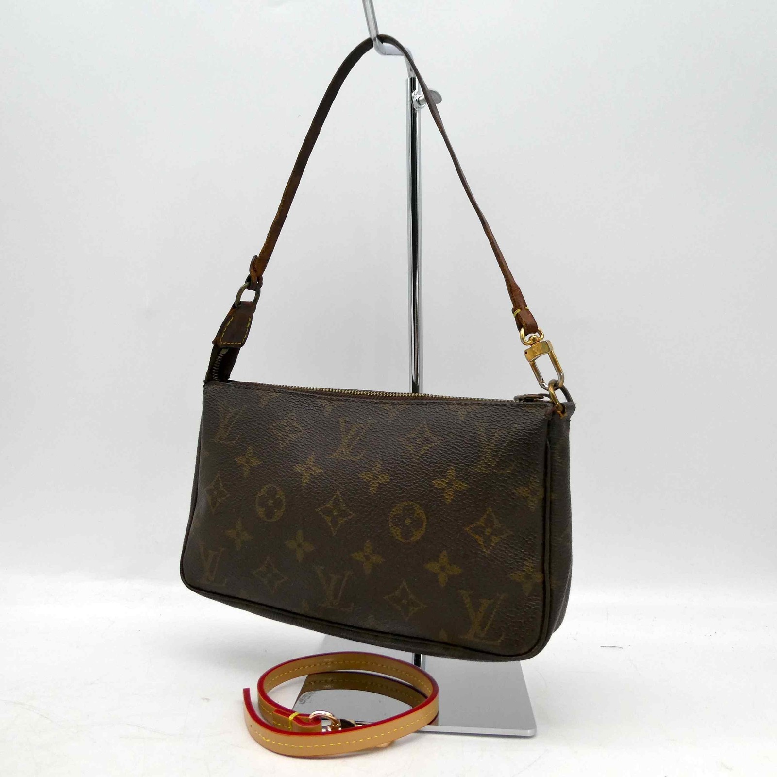 [Genuine Strap] Louis Vuitton Pochette Accessoires Bag PVC M51980 Monogram 1055