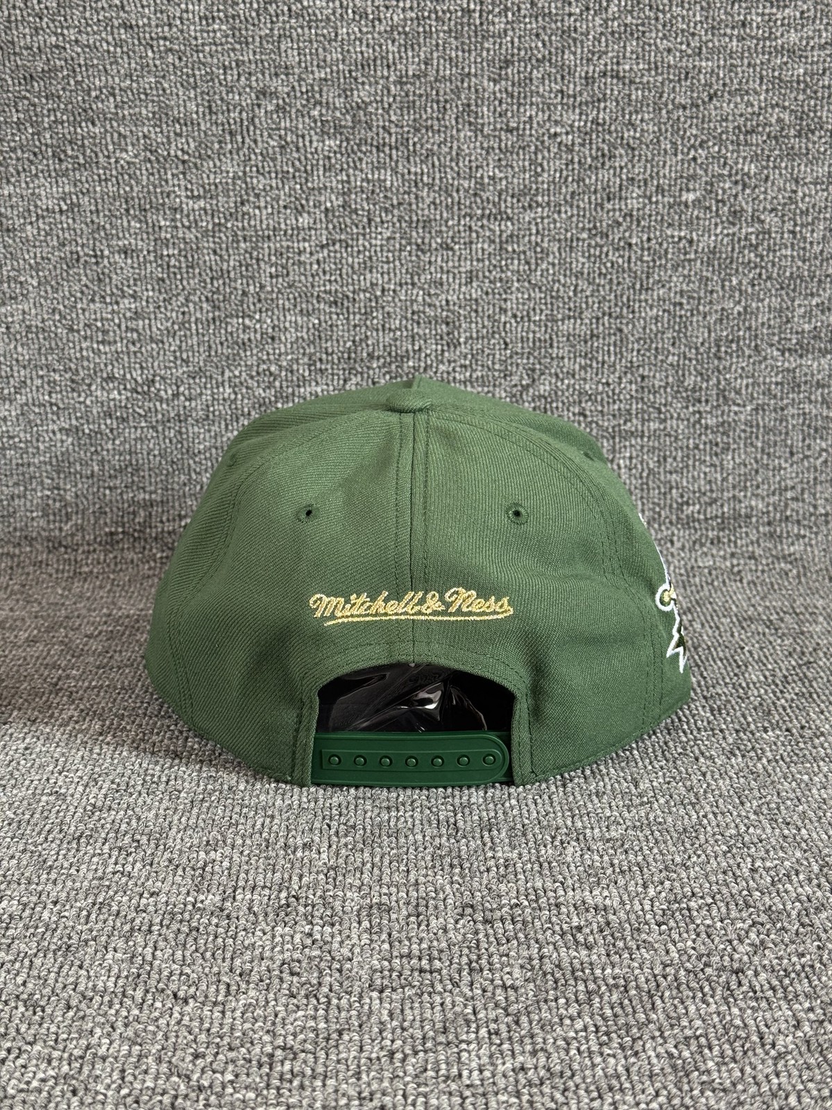 Mitchell & Ness Texas Rangers Snapback Olive Green 1995 All Star Cap