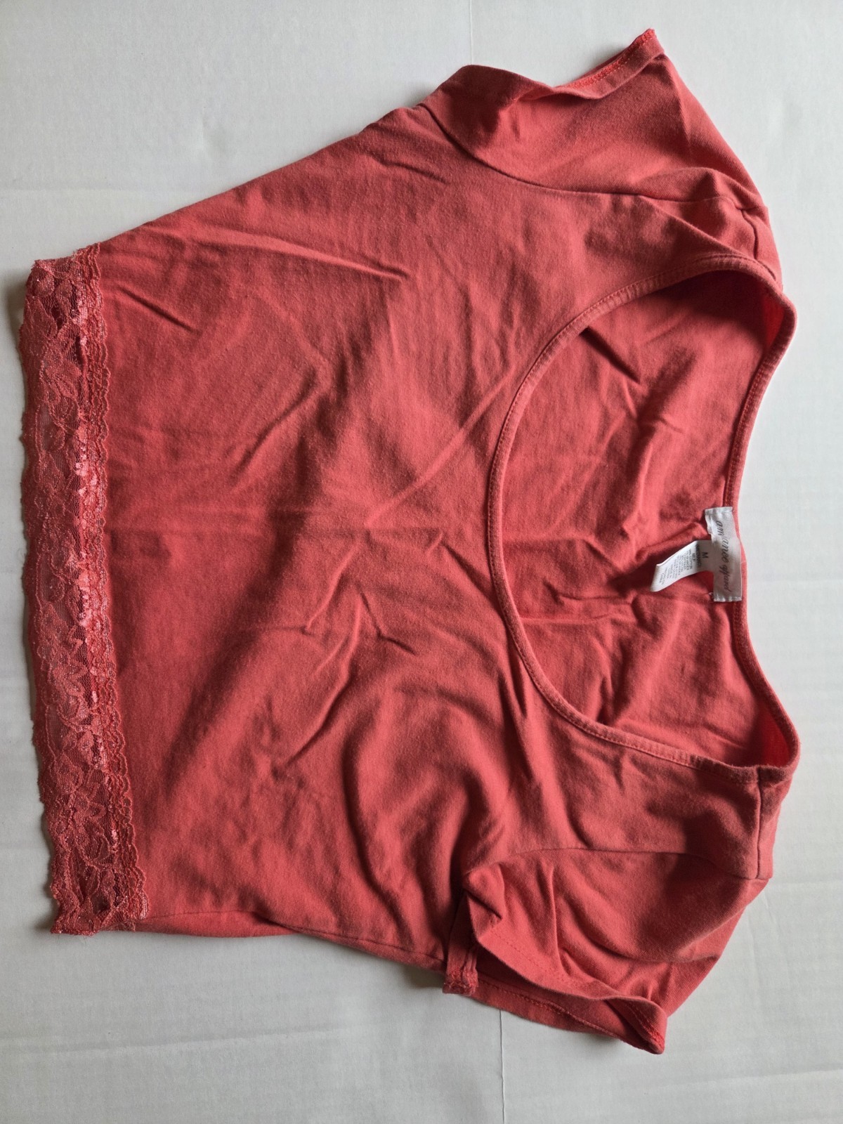 Ambiance Apparel size medium (M) short-sleeve crop top