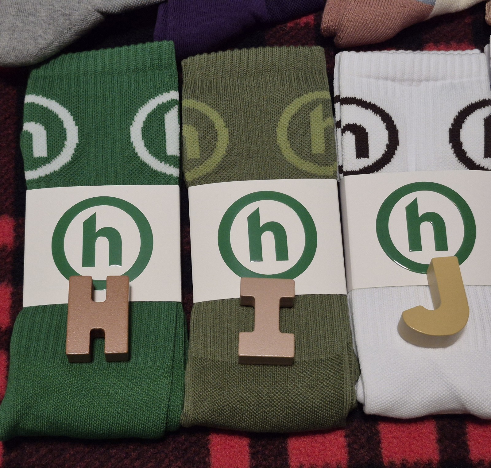 HIDDEN NY SOCKS USA JAPAN NEEDLES BUY 1 OR MORE WITH VOLUME SHIP!