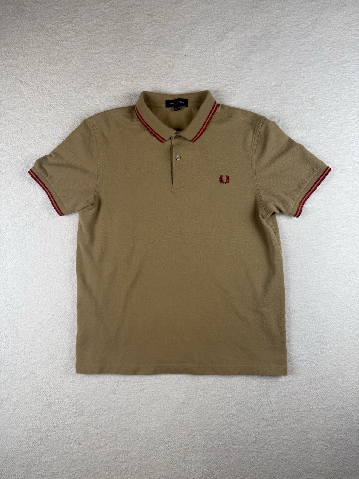 Fred Perry M12 Twin Tipped Summer Polo Shirt Tan/Red Size Men’s Large