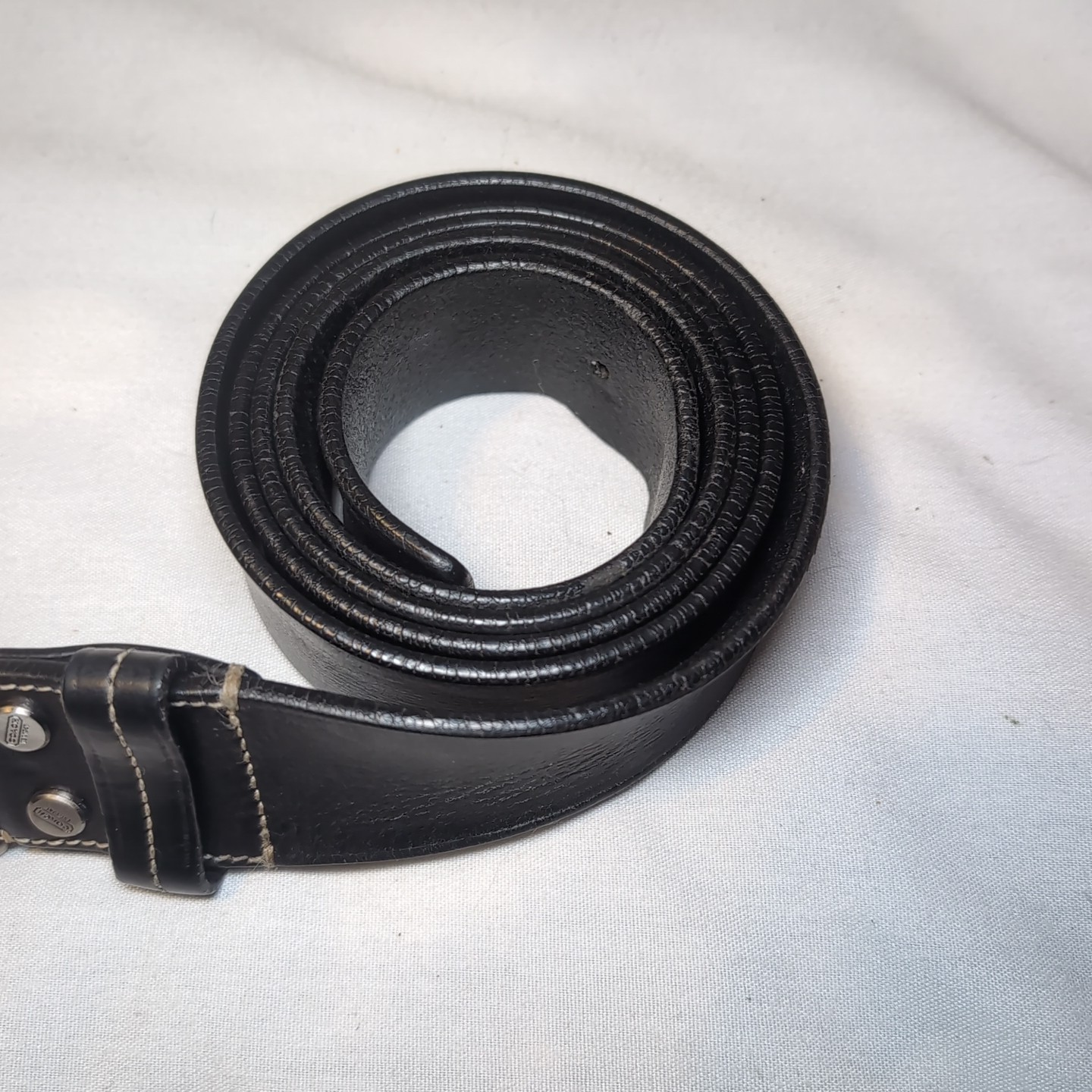 Coach Leatherware – Men’s Belt – Black W/ Silver Tone Buckle – 42” 105cm