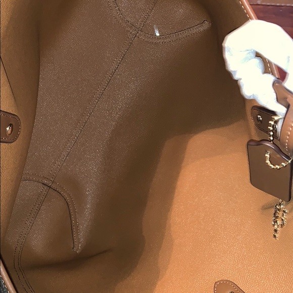 COACH City Tote Bag Signature Canvas
