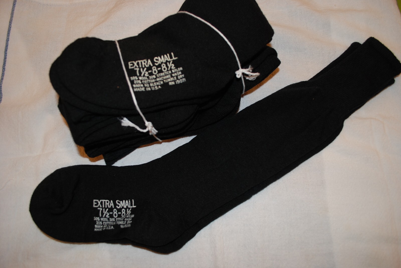 NEW–108 PR Black Military Boot Socks SZ 7 1/2 to 8 1/2 X Small-MILITARY GRADE