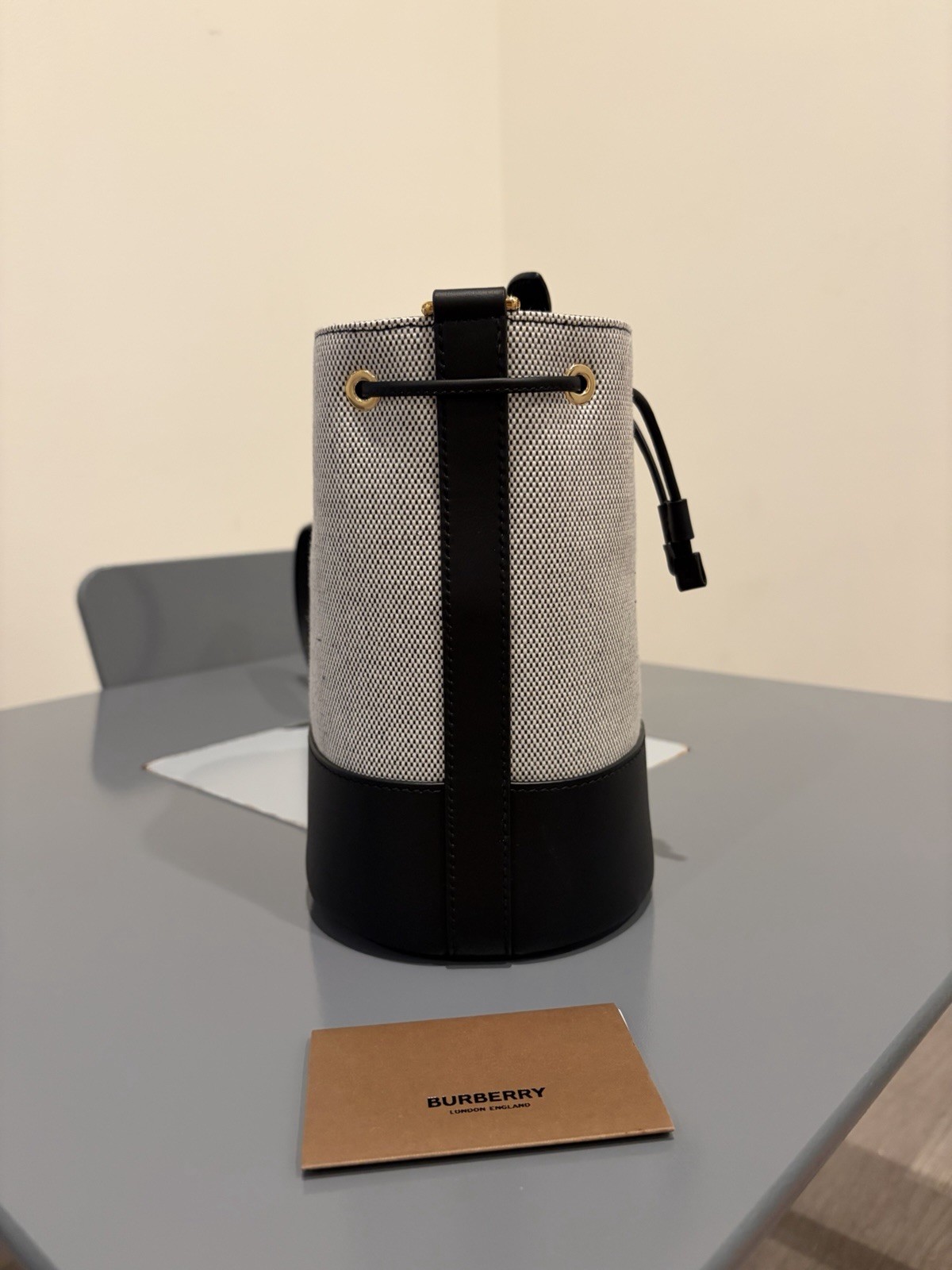 Burberry Black/Beige Bucket Drawstring Crossbody Bag Gold HW Logo Brand Card