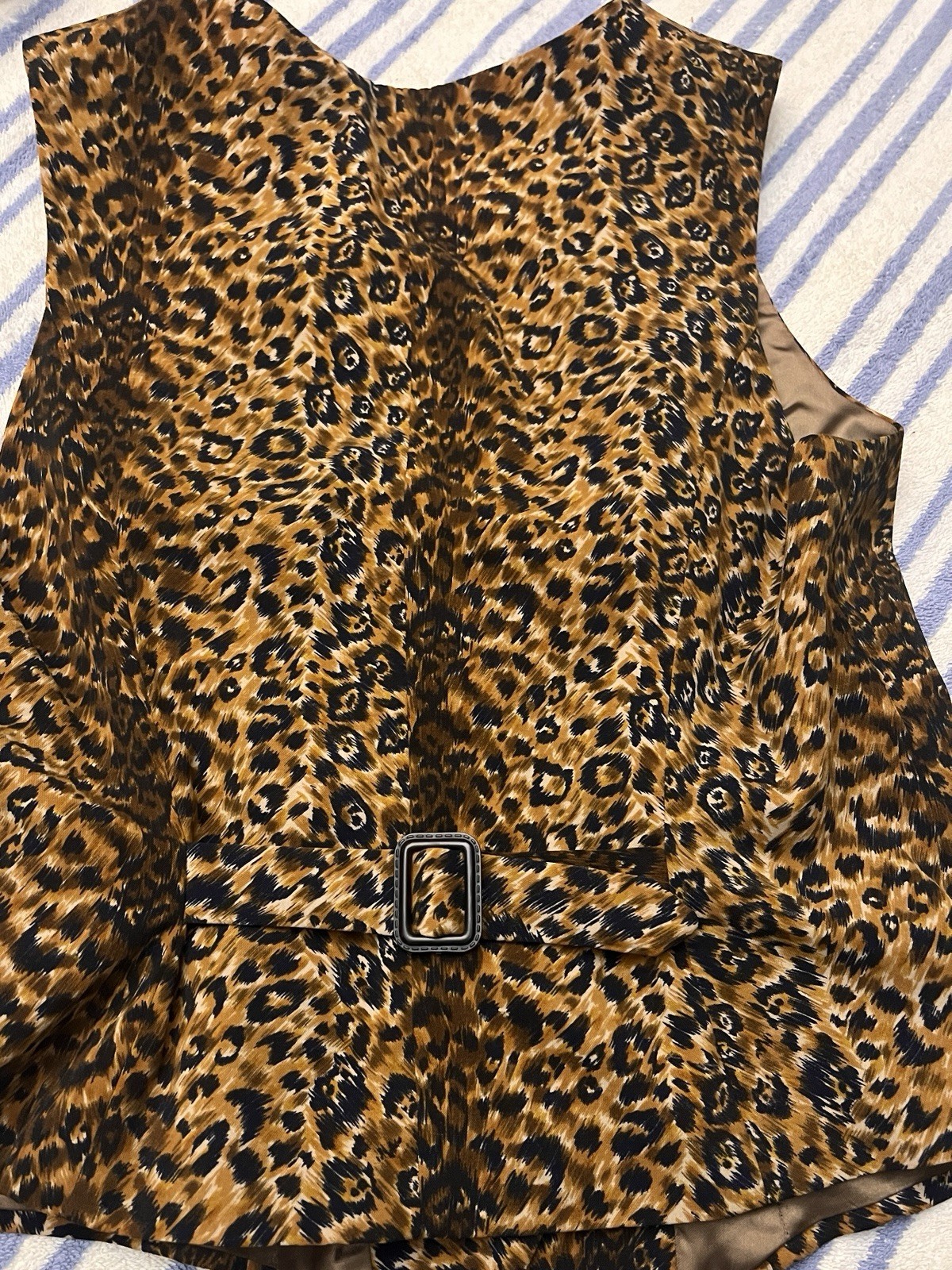 Leopard Print V-Neck Bodysuit Vest in Golden Brown Size M