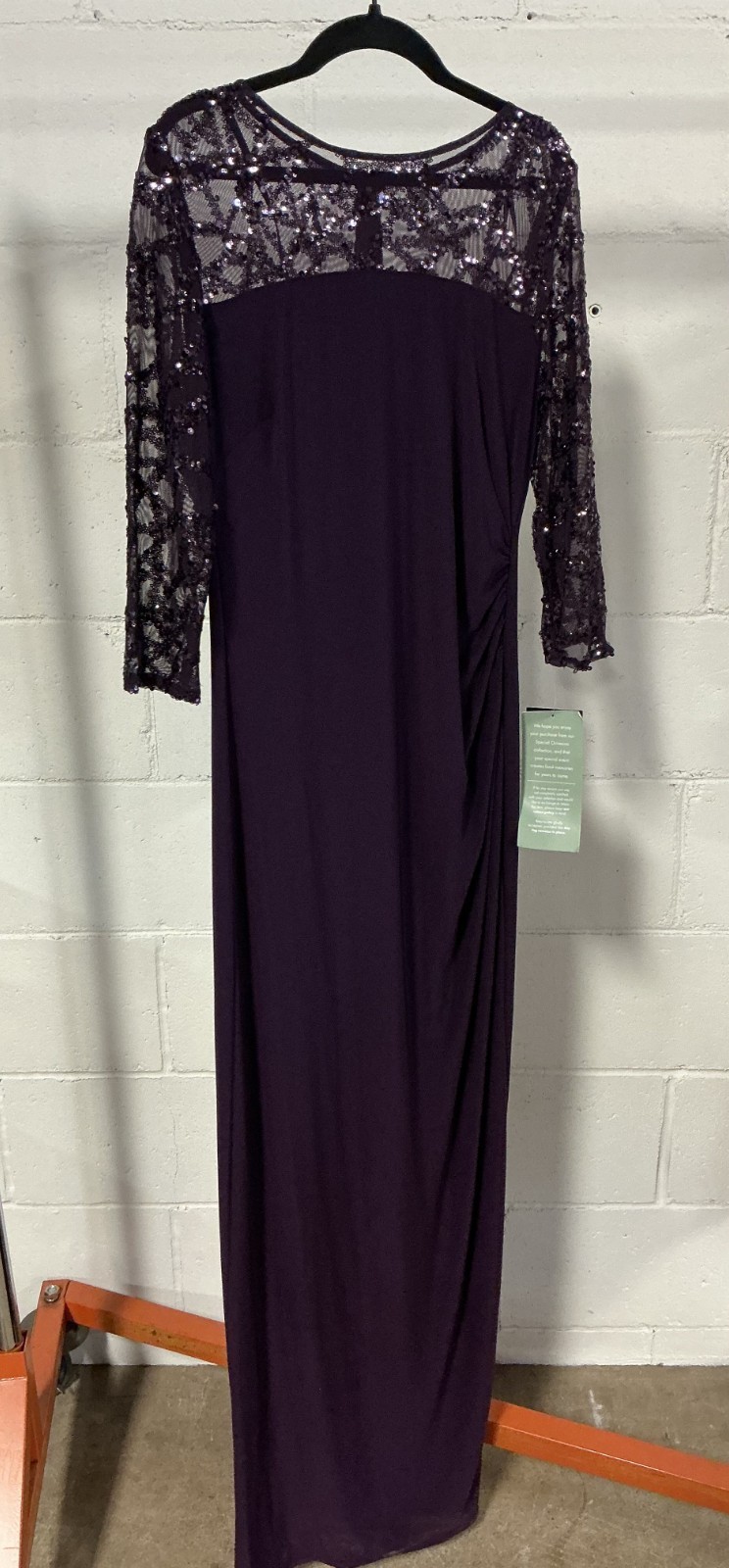 Womens Briana Milay Occassion Dress NWT – Eggplant with Sequins – Size 6