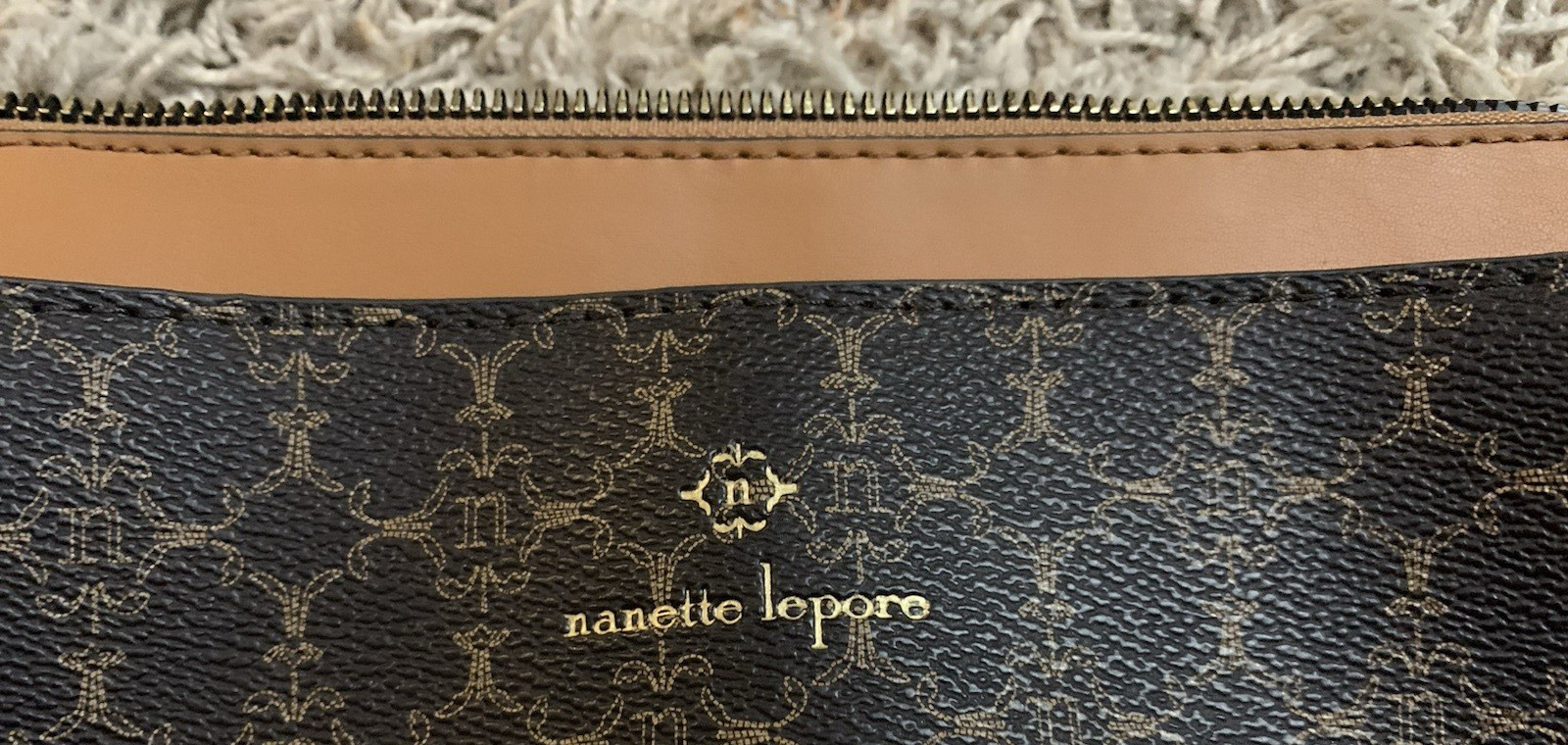 NWT Nanette Lepore Brown Crossbody Purse/Bag, Inner Pockets/Dividers, 10″x7″x3″