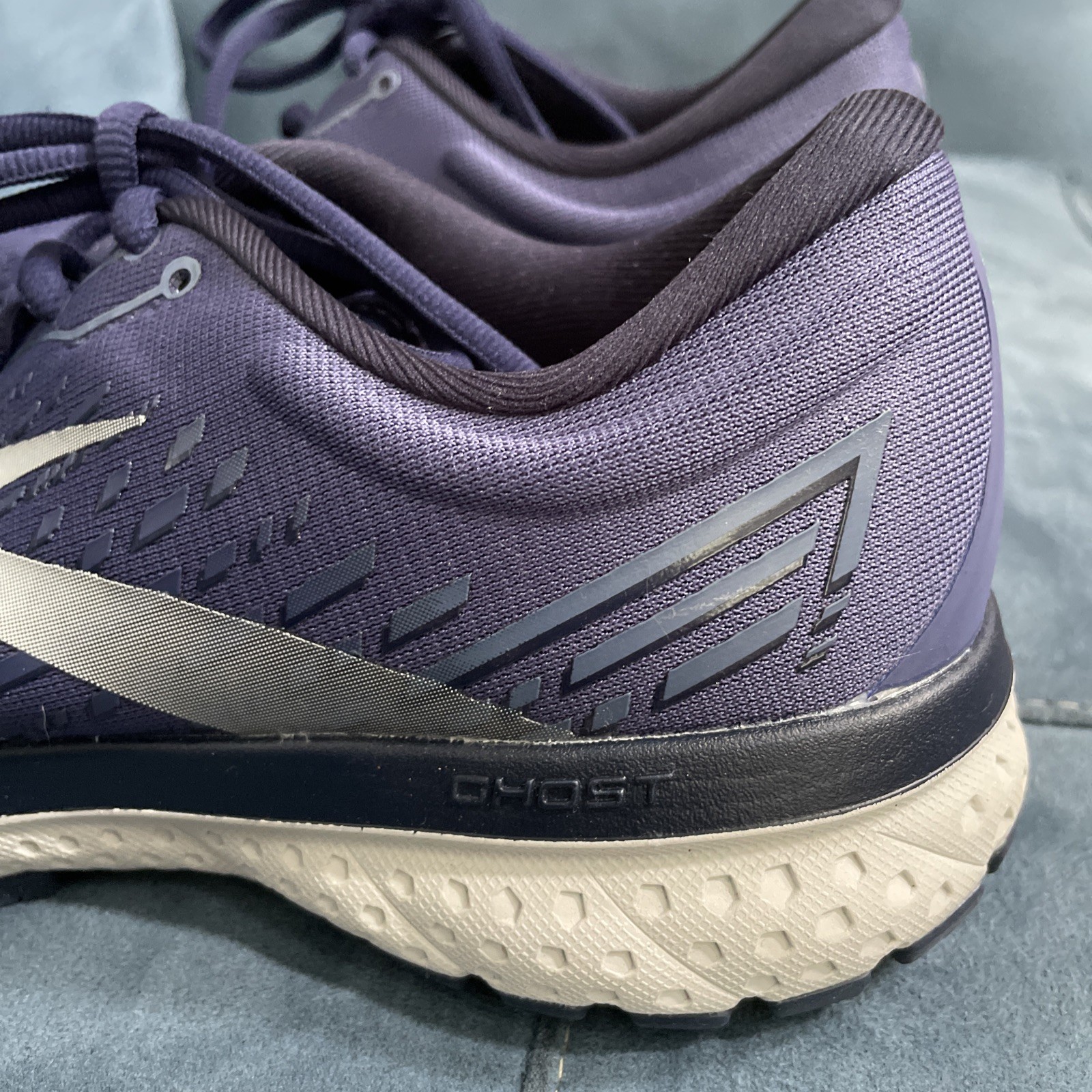 Brooks Ghost 13 M 7.5 / W 9 Running Shoe Blue Gray Cushion Neutral 110348 1D 467