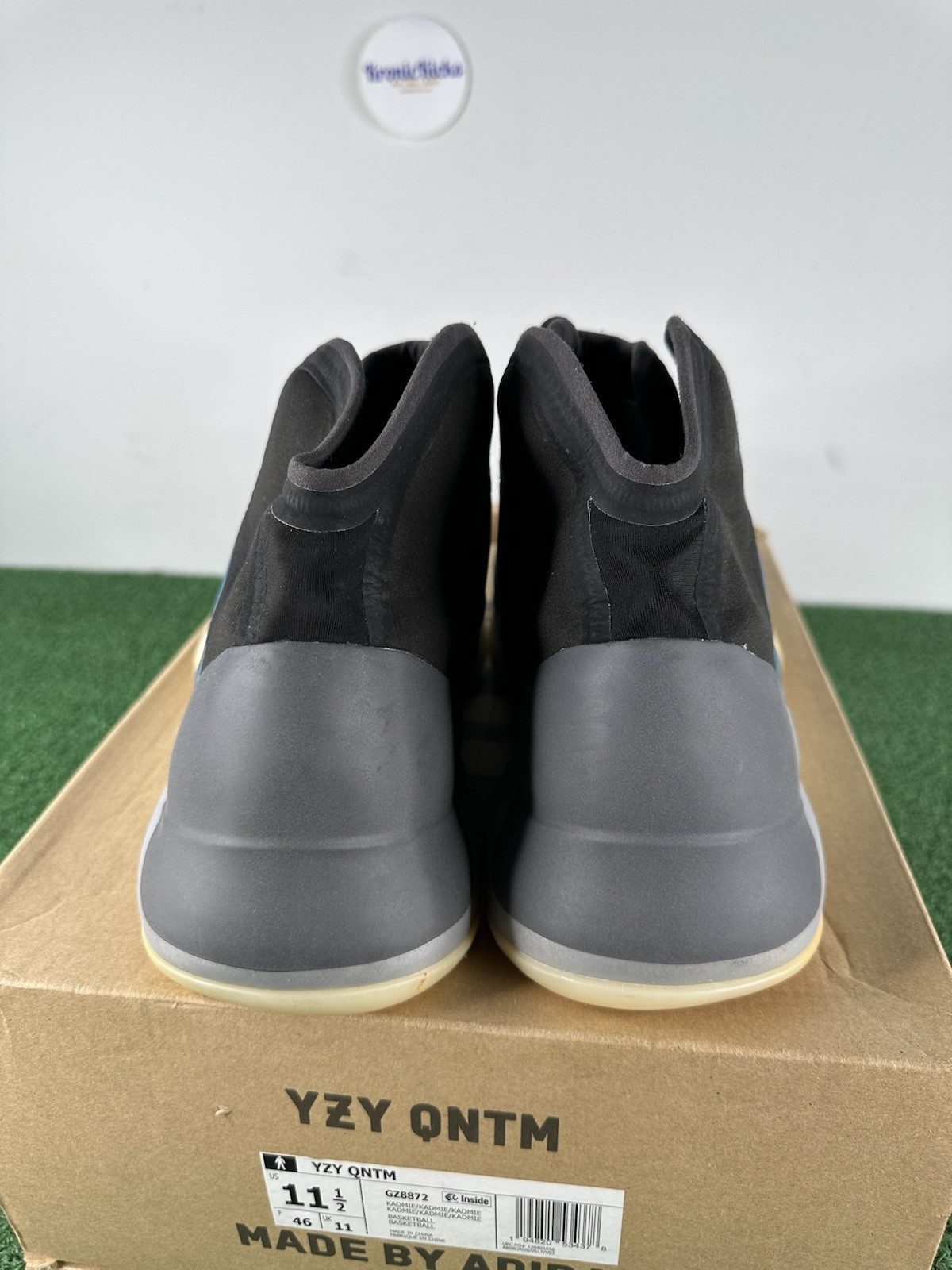 Size 11.5 – adidas Yeezy Quantum Frozen Blue – Lightly used
