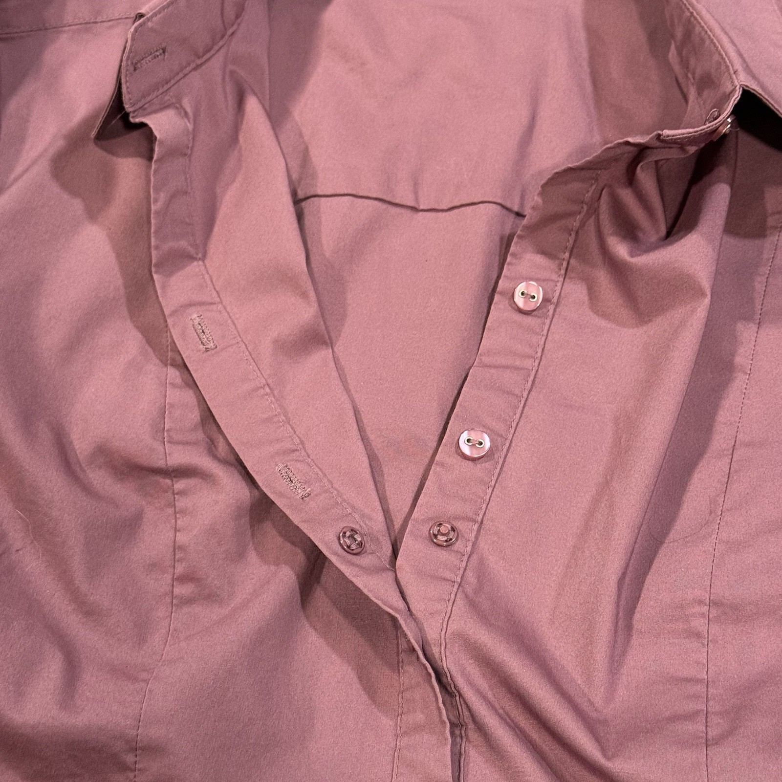 NY & Co Sz M Black Raspberry 3/4 Sleeves Fitted Button Down Blouse Career Office