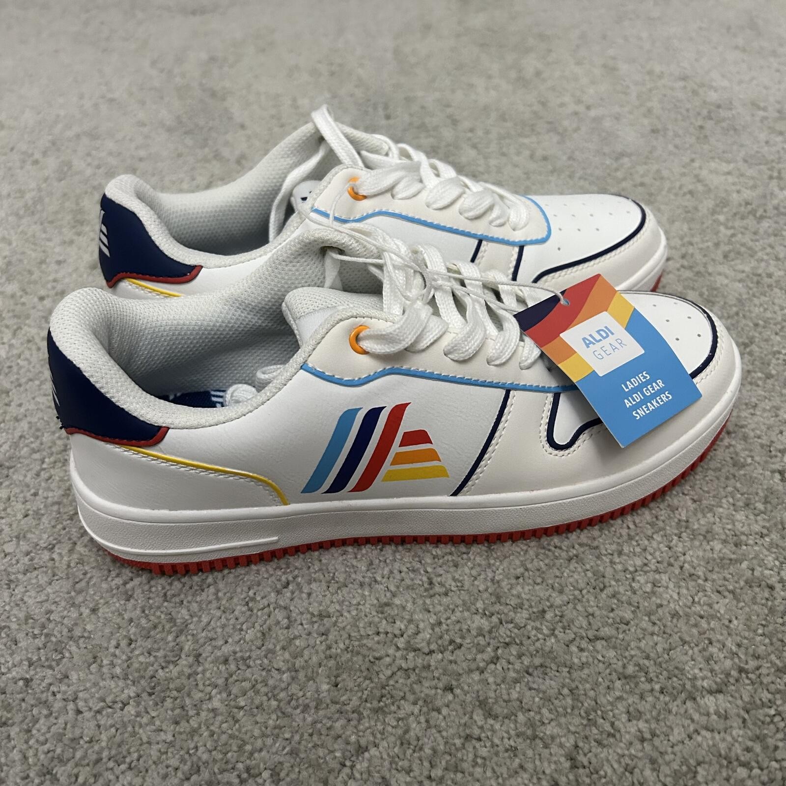 ALDI GEAR women’s size 8 Sneaker Shoes White Multicolor Red Sole NWT! Year 2024