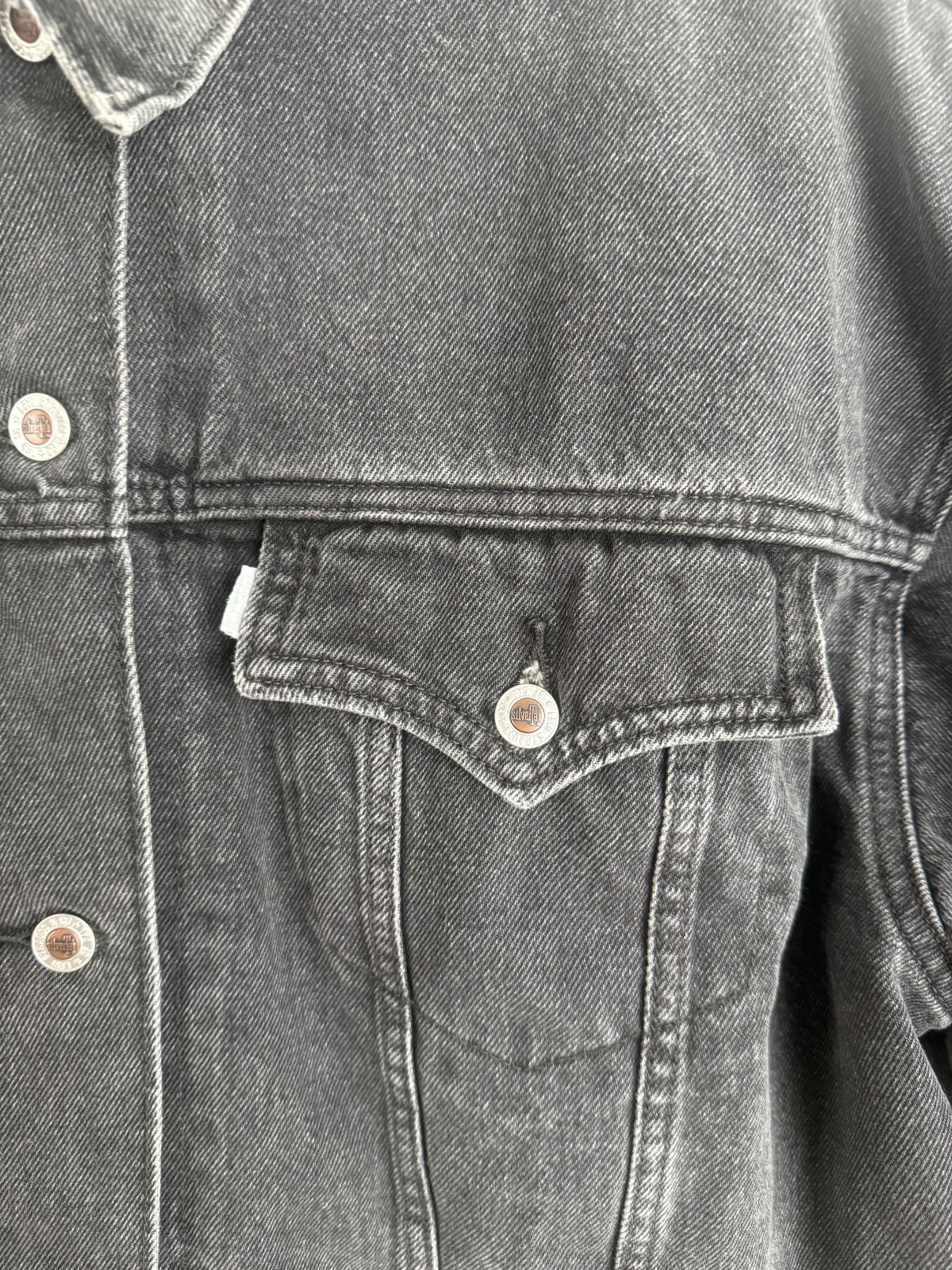 VTG 90s Levis SilverTab Mens Loose Fit Denim Trucker Jacket Washed Black XL