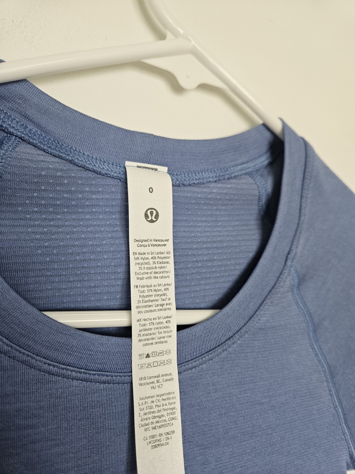 NWT Lululemon Swiftly Tech Short-Sleeve Shirt 2.0 Prep Blue Size 0