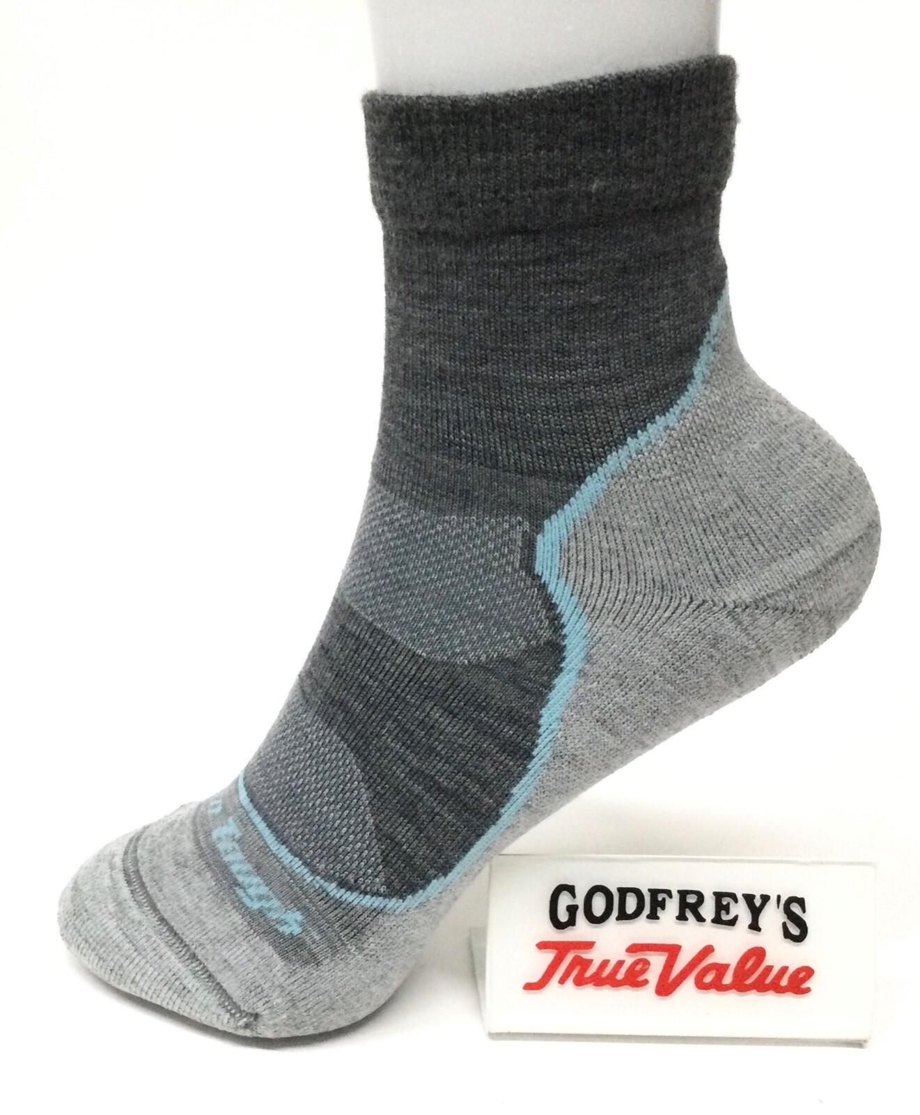 Darn Tough 1987 Slate Women’s Light Hiker Quarter Lightweight 1/4 Hiking Sock