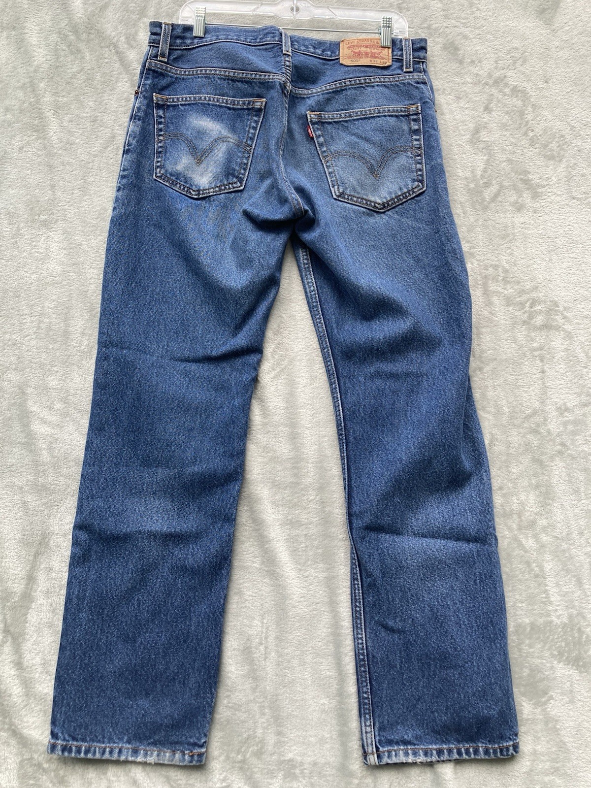 Levi’s 505 Men’s Regular Fit Straight Leg Blue Denim Cotton Jeans Mid Rise