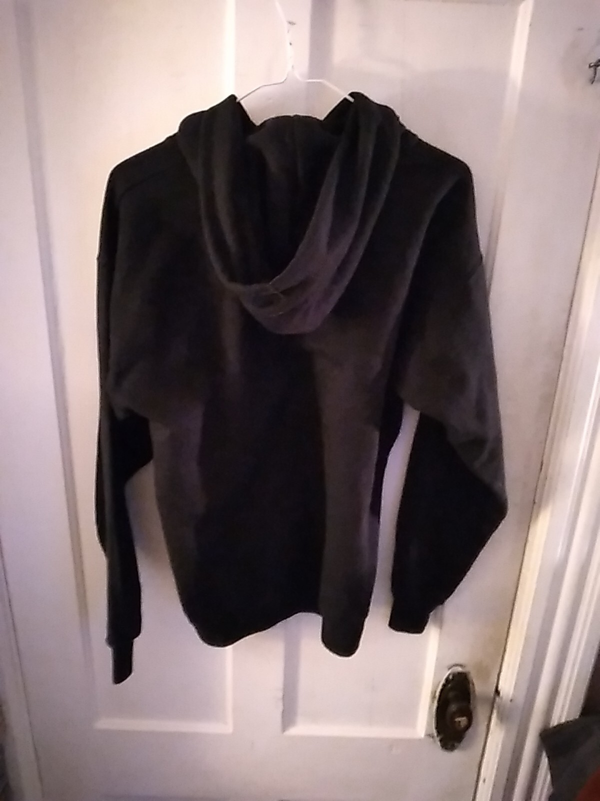 Womens Hoodie Size M – Falcons – 108 Stitches – Black