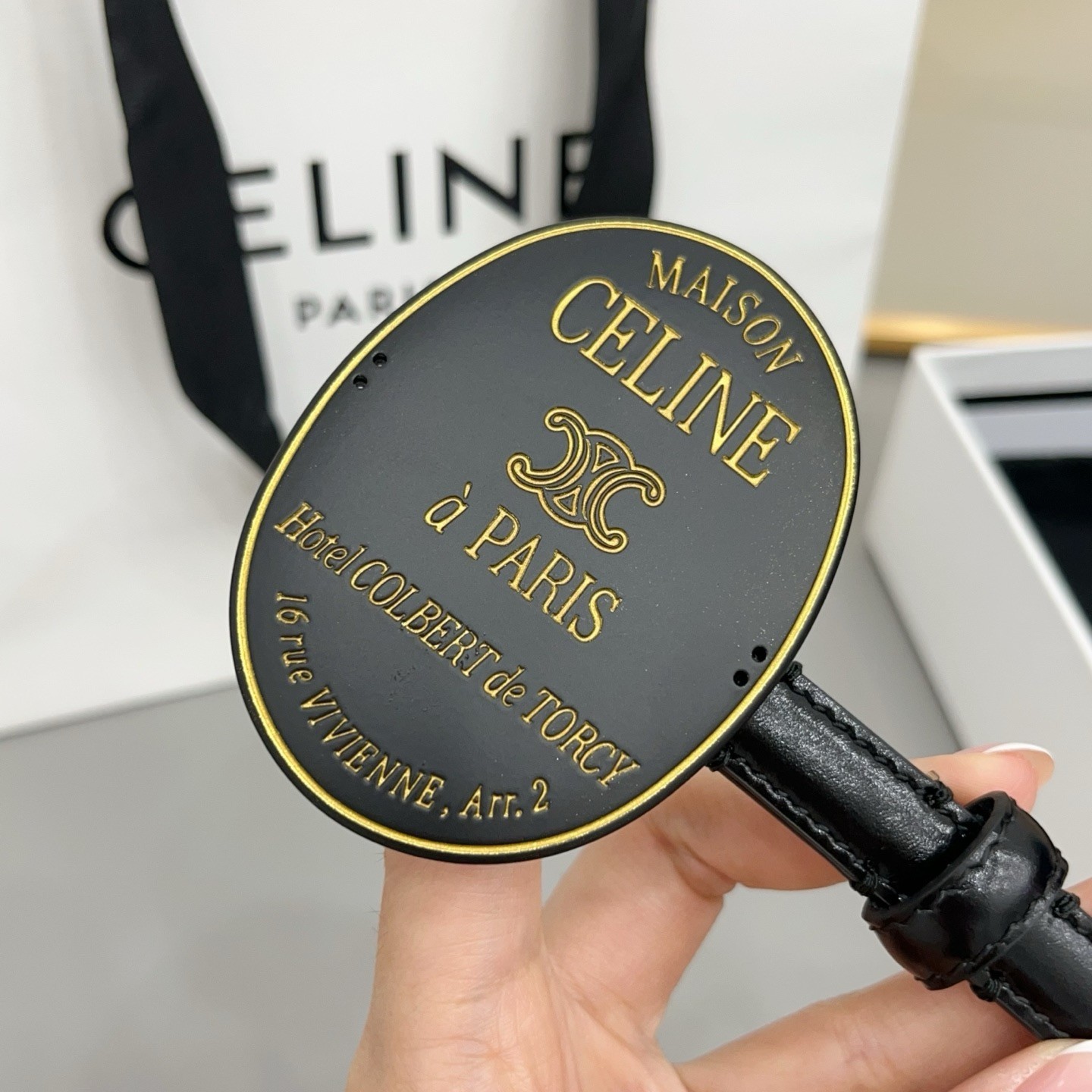 Women’s Celin*e 1.3cm/0.51in Black Leather Belt Black retro oval badge buckle