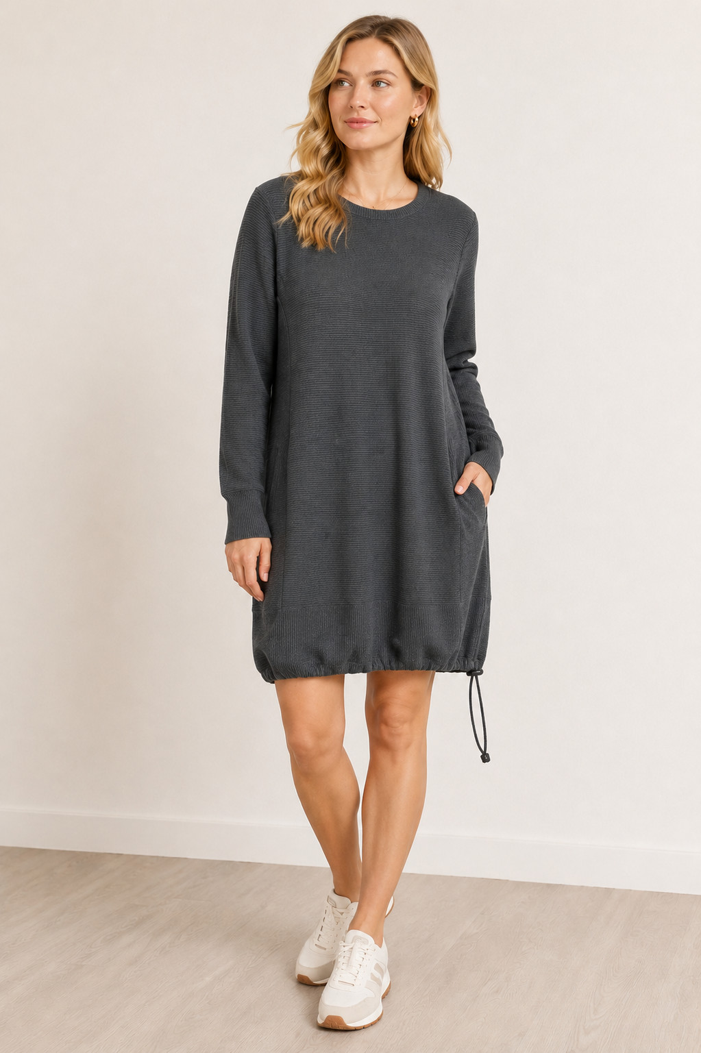 Freedom Trail By Kyodan Crew Neck Long Sleeved Dress Size XL **With Pockets!**
