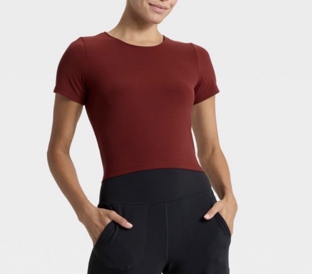 Women’s All In Motion Everyday Soft Short Sleeve Athletic T Shirt Maroon S NWT