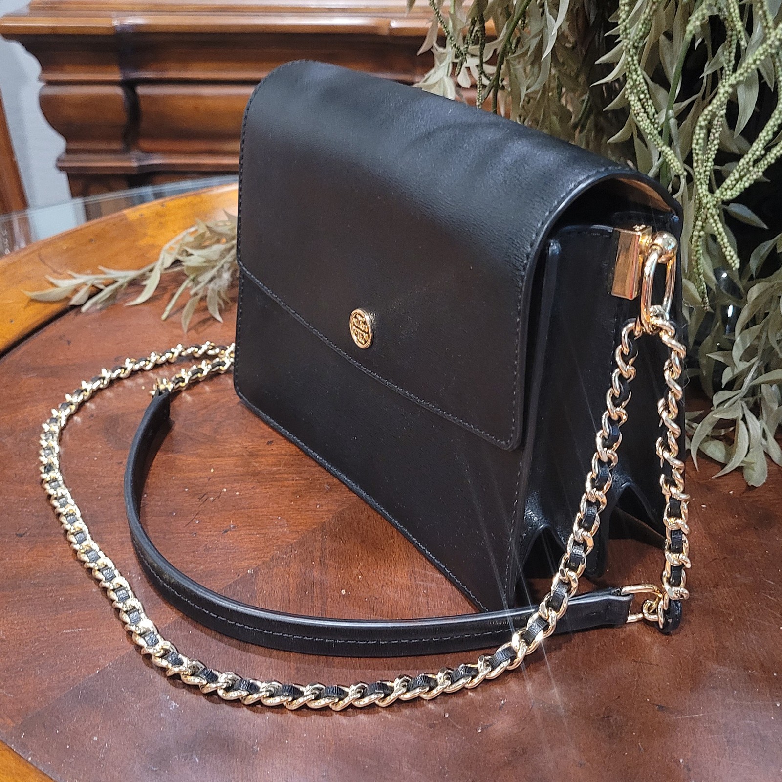 Tory Burch Black Robinson Mini Convertible Shoulder Purse Leather Gold Chain