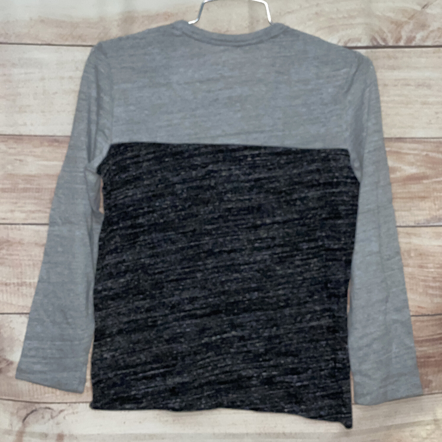 Old Navy Boys Sweater Size Large (10-12) Gray – Black1 Pocket NWT LBB76