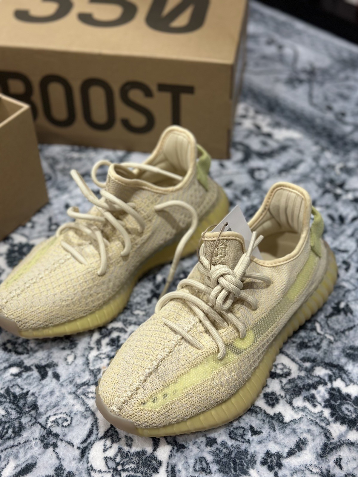 NEW Adidas Yeezy Boost 350 V2 Flax FX9028 unisex size 5,5 US
