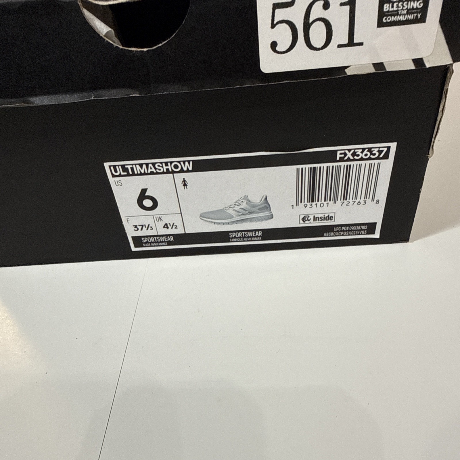 Adidas Ultimashow Women’s Running Shoes White FX3631 Size 6 Sneaker NIB