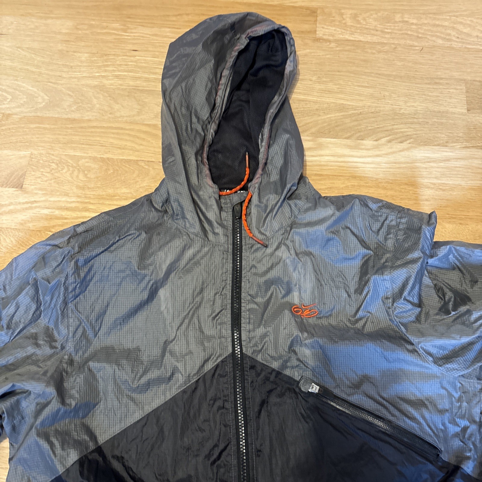 NIKE 6.0 Windbreaker WindRunner Jacket Skateboarding BMX Large SB