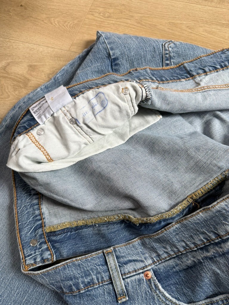 NWT Mens Levis 559 relaxed straight stretch jeans Big & Tall size 56×30 (55×28)