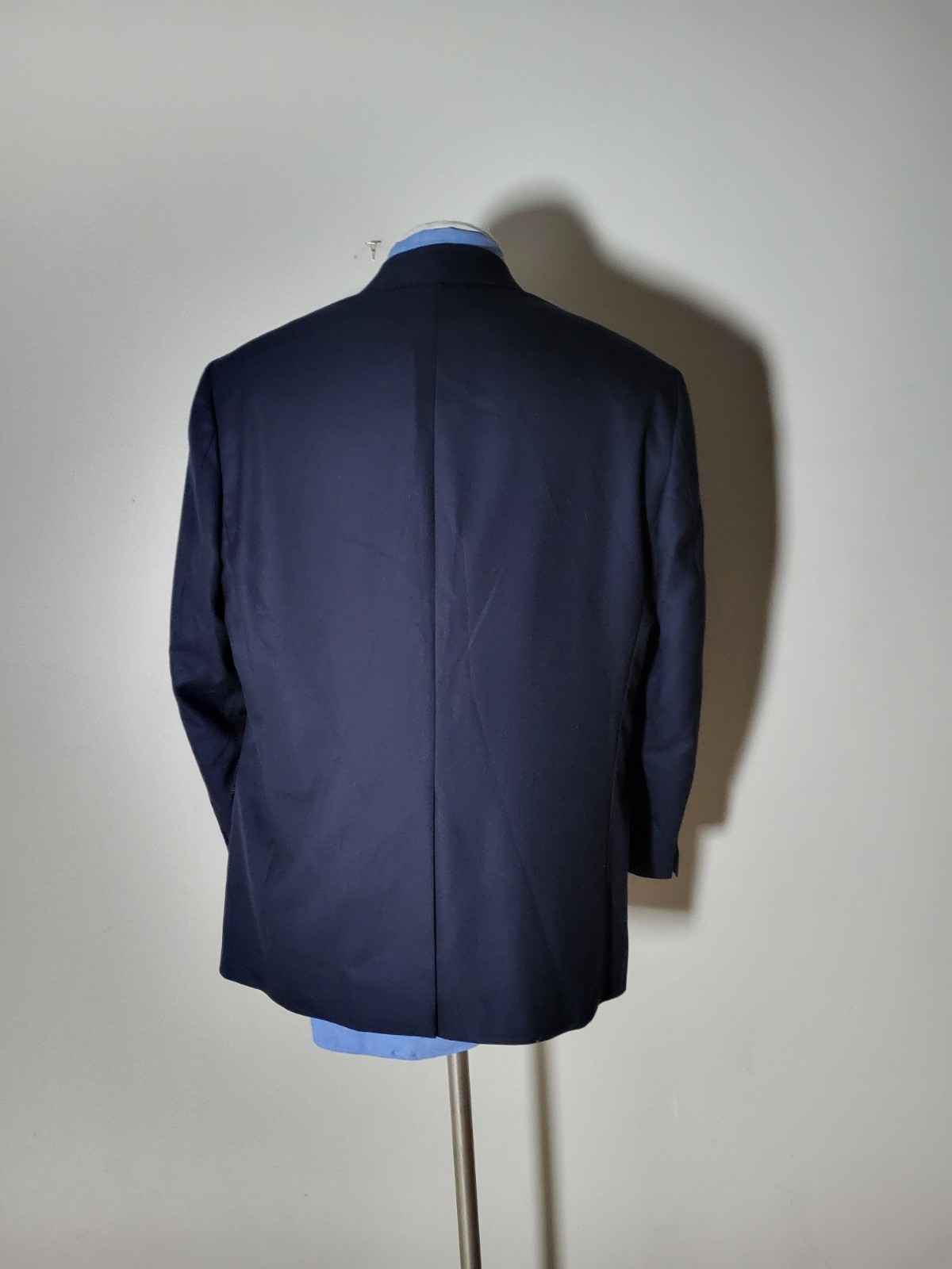 Hart Schaffner Marx Gold Trumpeter Navy Hopsack Silver Button Blazer 44R 44S