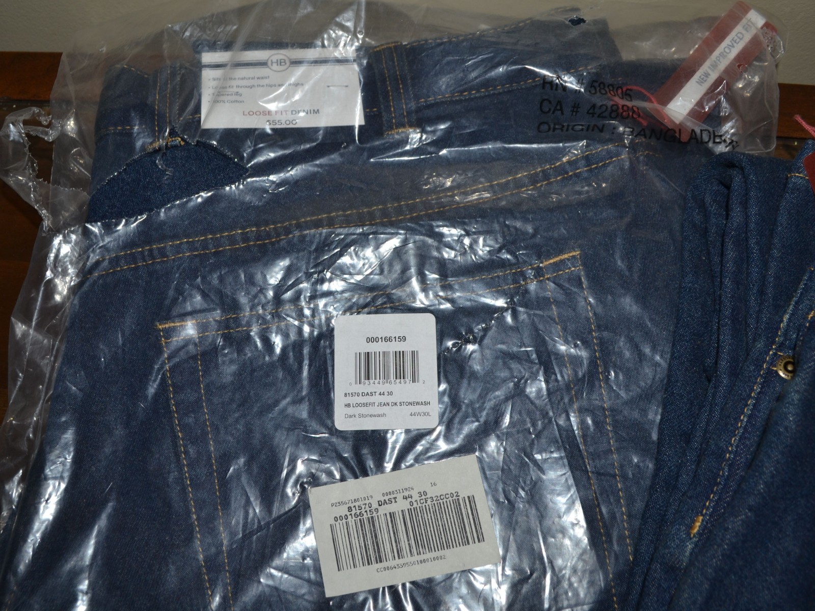 NEW 2 PAIR HB Harbor Bay Men’s Jeans Dark Stonewash Loose Fit Denim 44″ x 30″