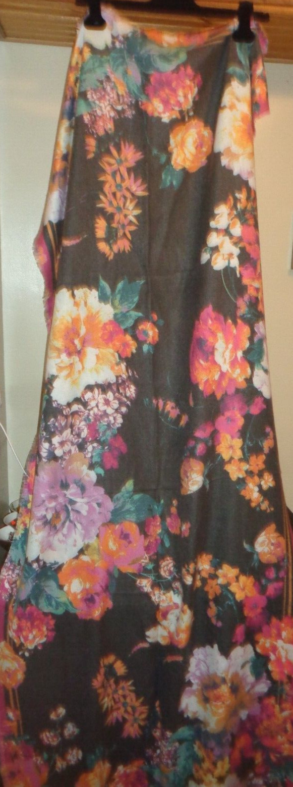 VINCE CAMUTO MULTI PAINTERLY BLOOM LONG AND WIDE SUPERSOFT WRAP NWT 30X76 IN