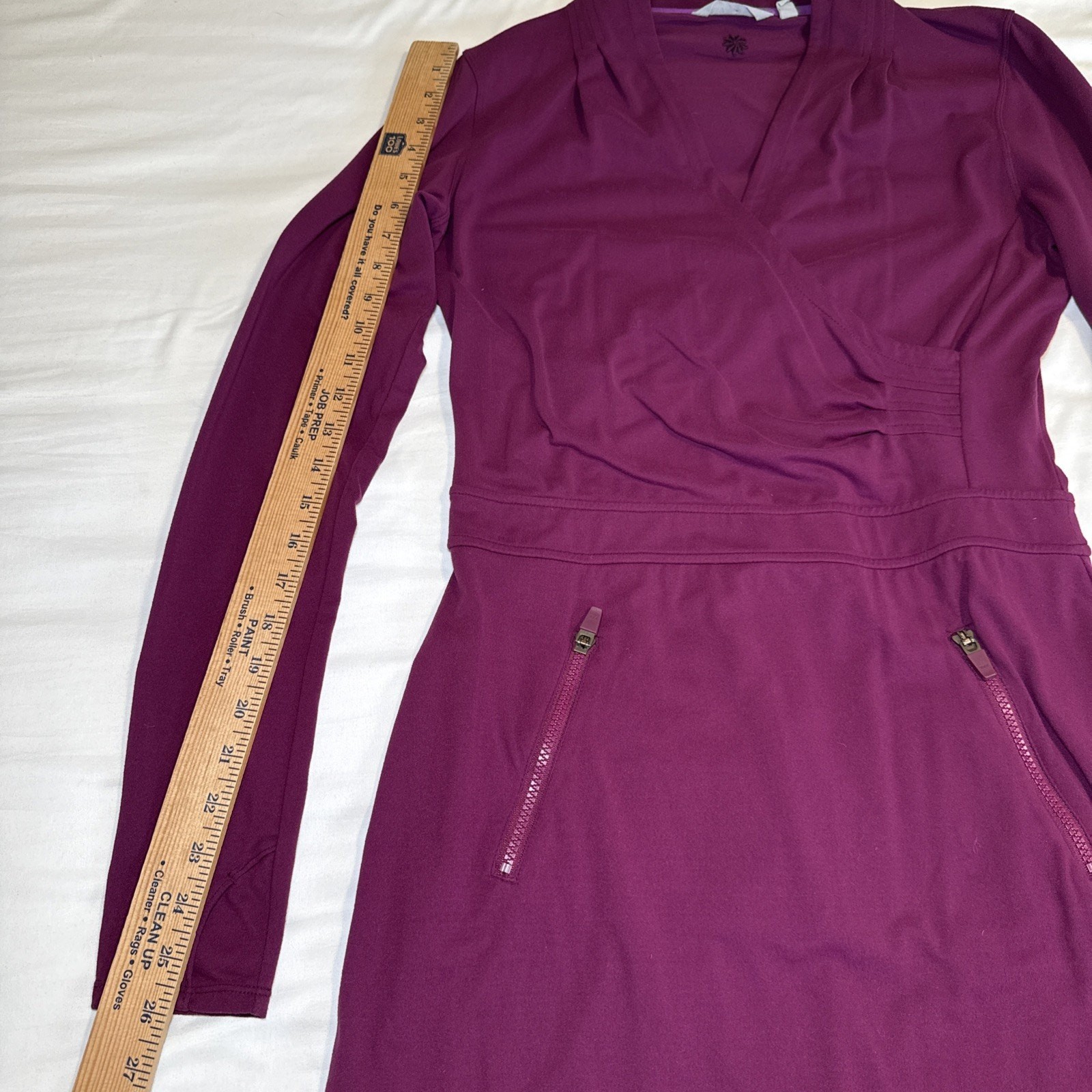 ATHLETA Suedy Lady Dress Womens MT Tall Burgundy Pockets Thumbholes Surplice EUC