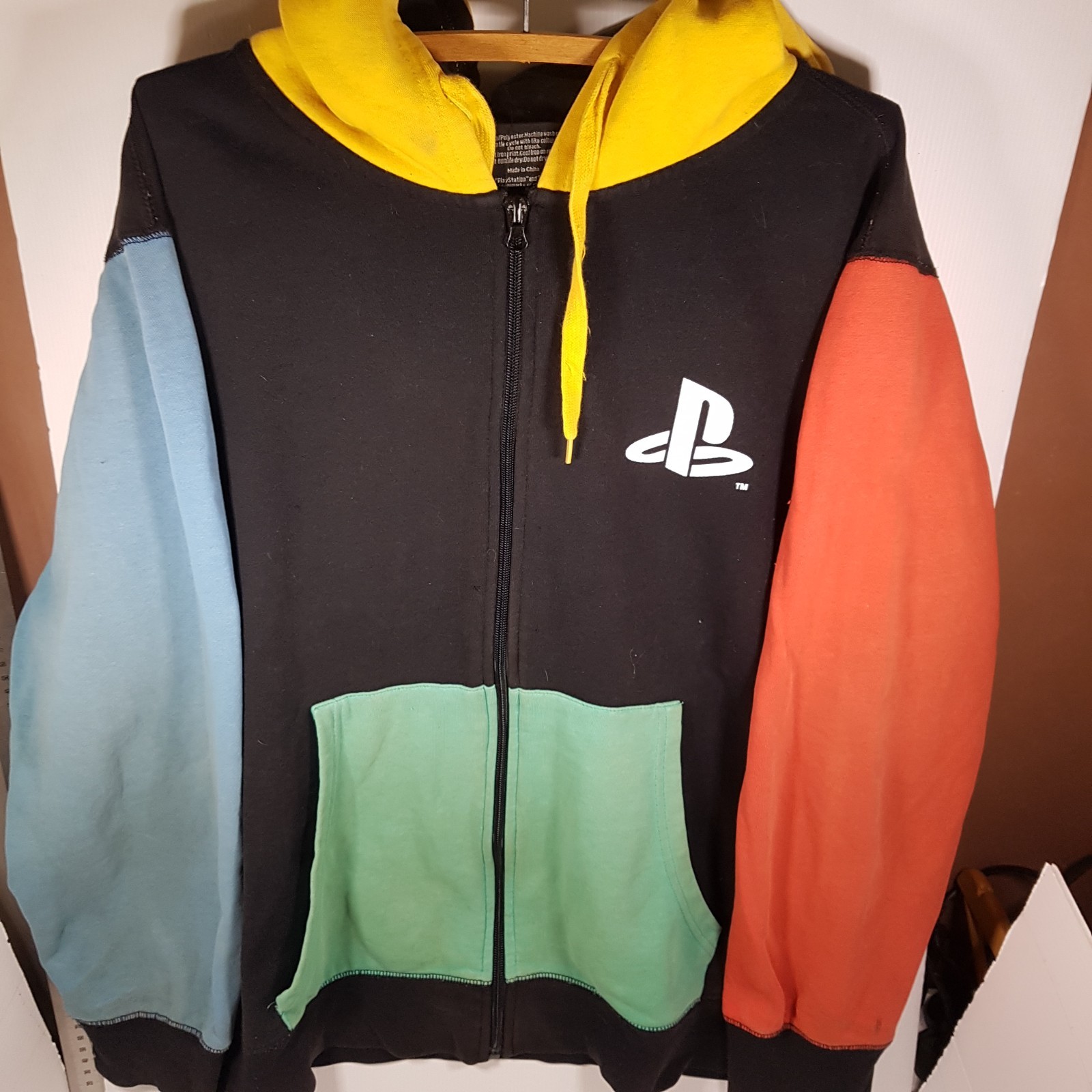 Playstation XL hooded jumper Ebgames full zip black yellow green blue red