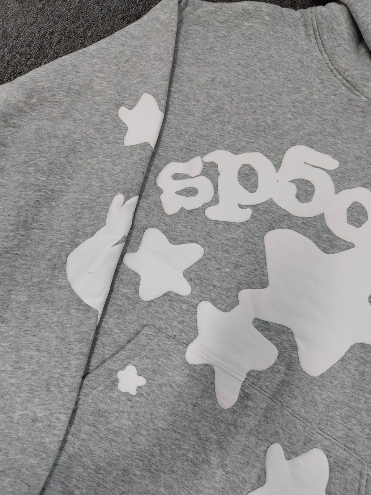 Sp5der hoodie (grey) new size medium, good quality good condition