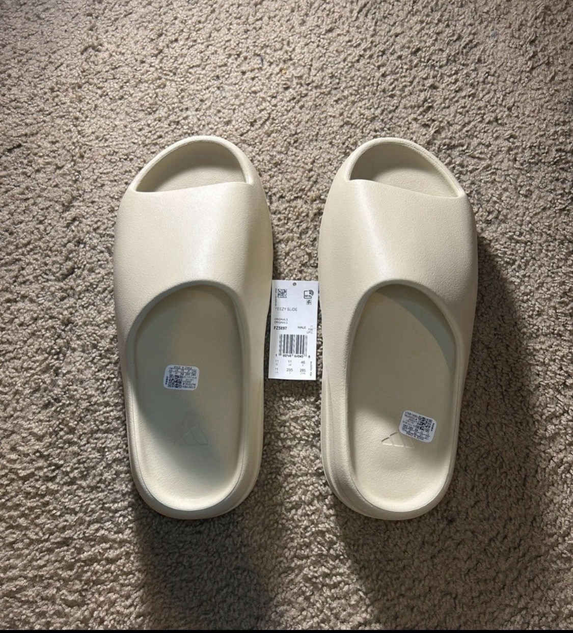adidas Yeezy Slide Beige