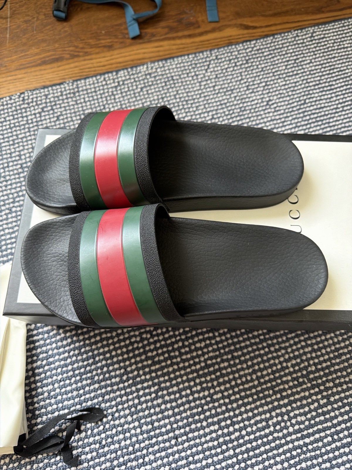 Gucci Men’s Web Stripe Slide Sandals Black Green Red Rubber US 10/ UK 9