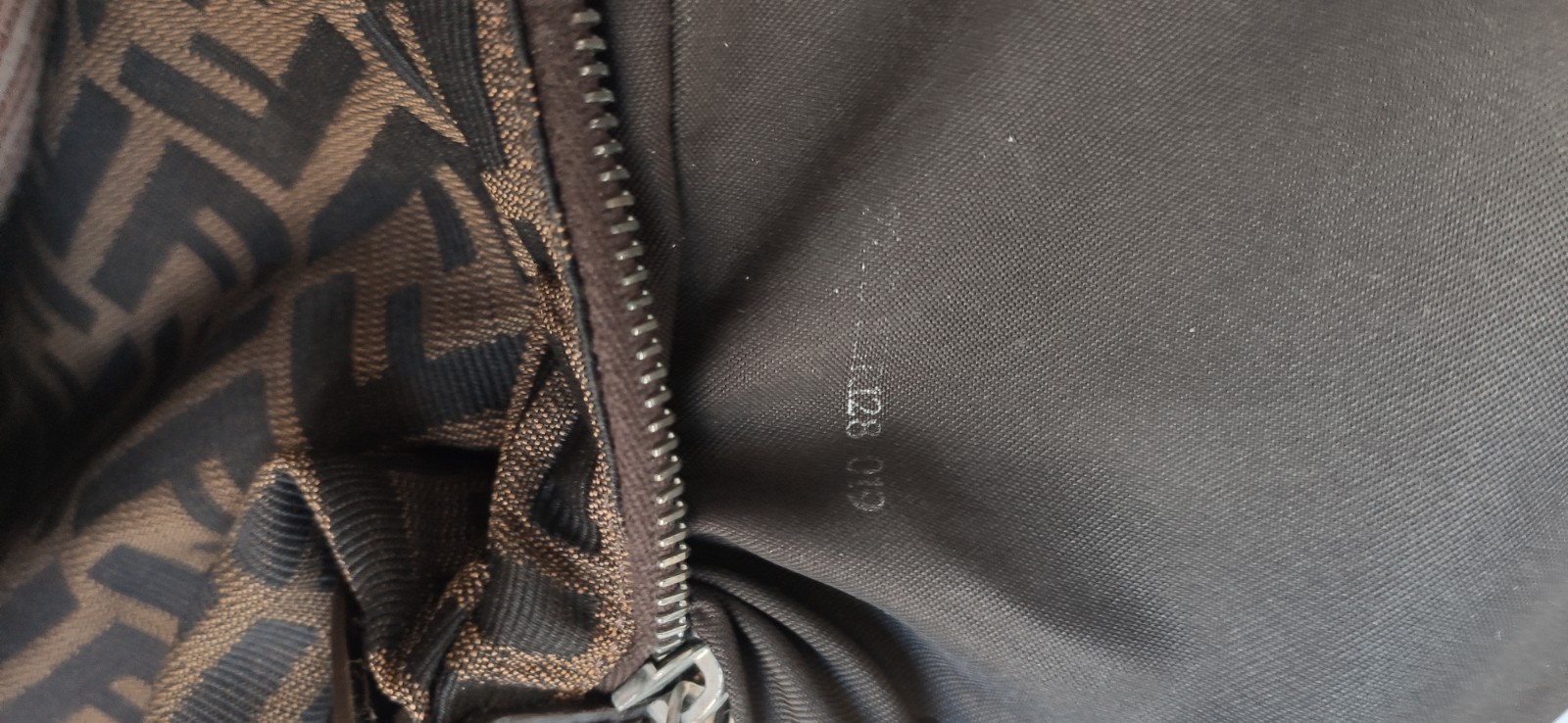 Fendi Oyster