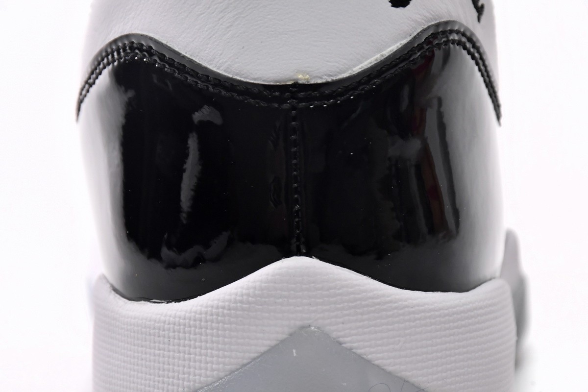 Air Jordan 11 Retro “Concord” White Black Men’s Sneakers