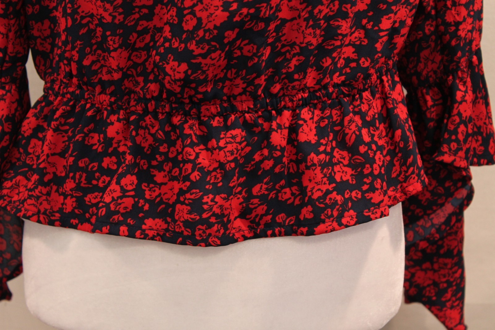 Express Off the Shoulders Top Womens size L Red Blue Floral Long Flare Sleeves