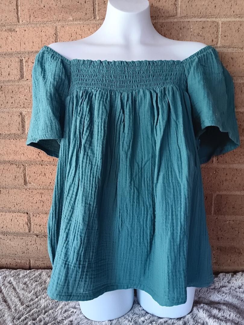 Women/TEENS Bohemian Gauze TOP BLOUSE M(8-10) Teal “Off the Shoulder”